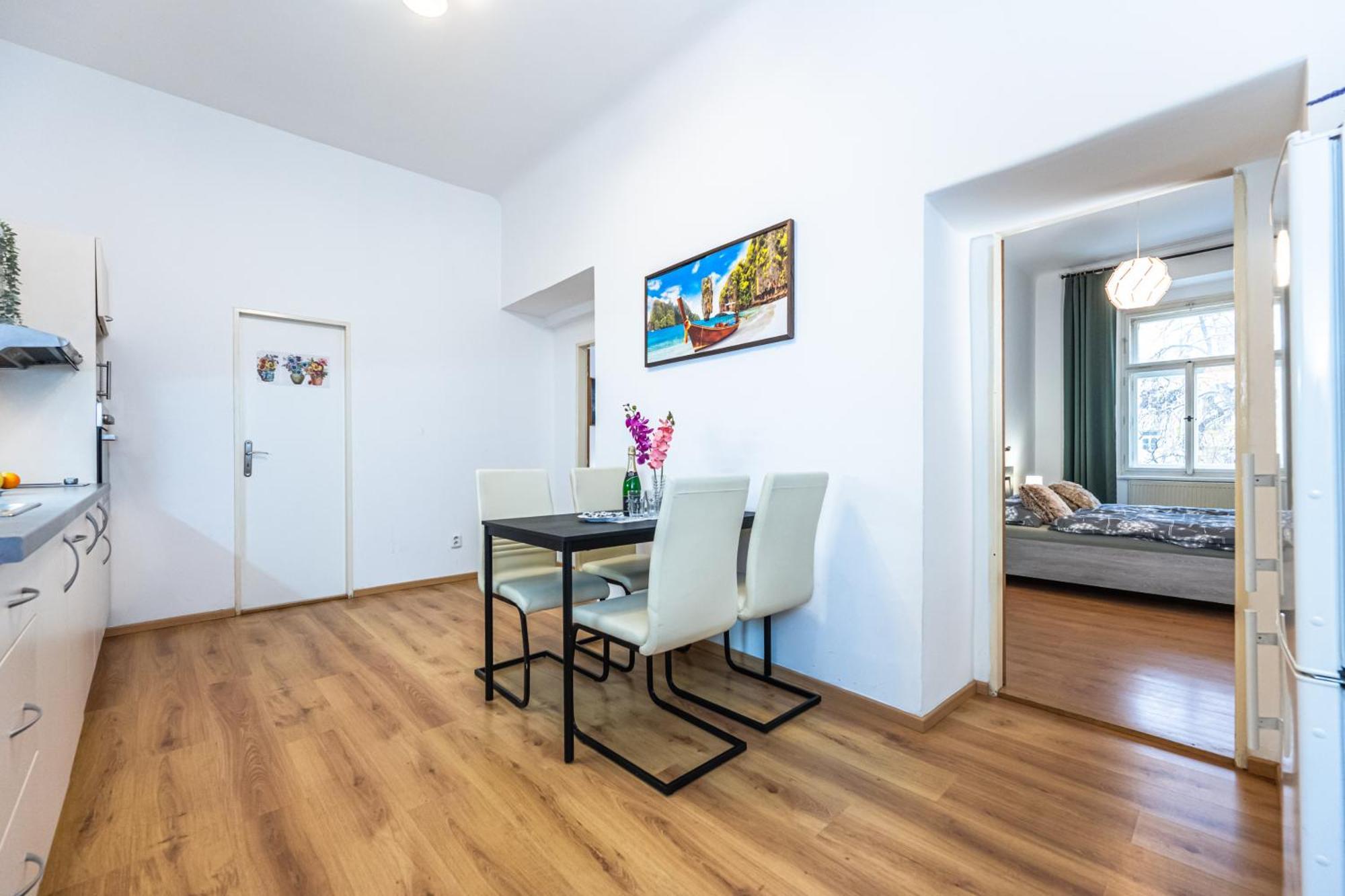 Wenceslas Square 2 Bedroom Apartment Prague Exterior photo
