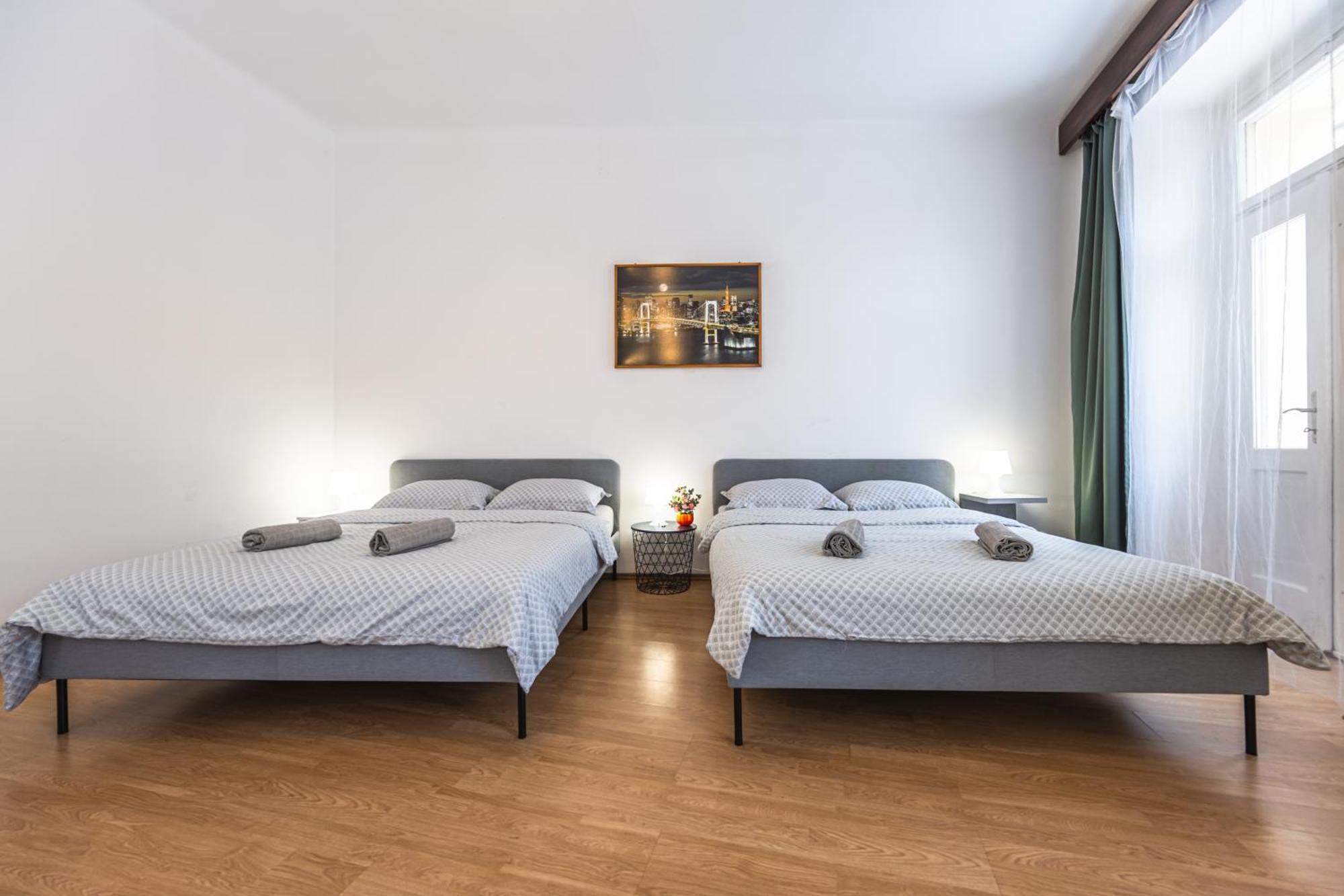 Wenceslas Square 2 Bedroom Apartment Prague Exterior photo
